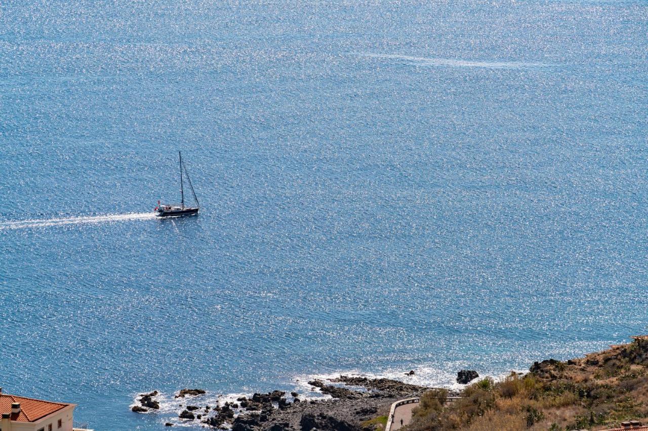 Reis Magos III By An Island Apart Canico  Exterior photo